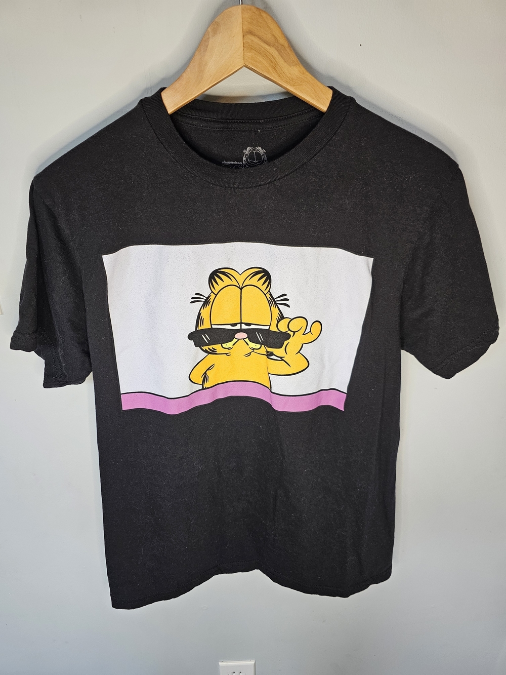Garfield Graphic Tee Black Nickelodeon Sunglasses Cool Cat Women's Medium Retro